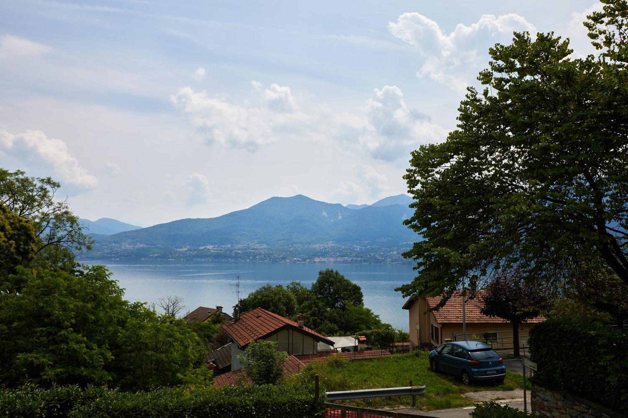 Villa Di Paese - Splendida Vista Lago Maggiore Oggebio Εξωτερικό φωτογραφία