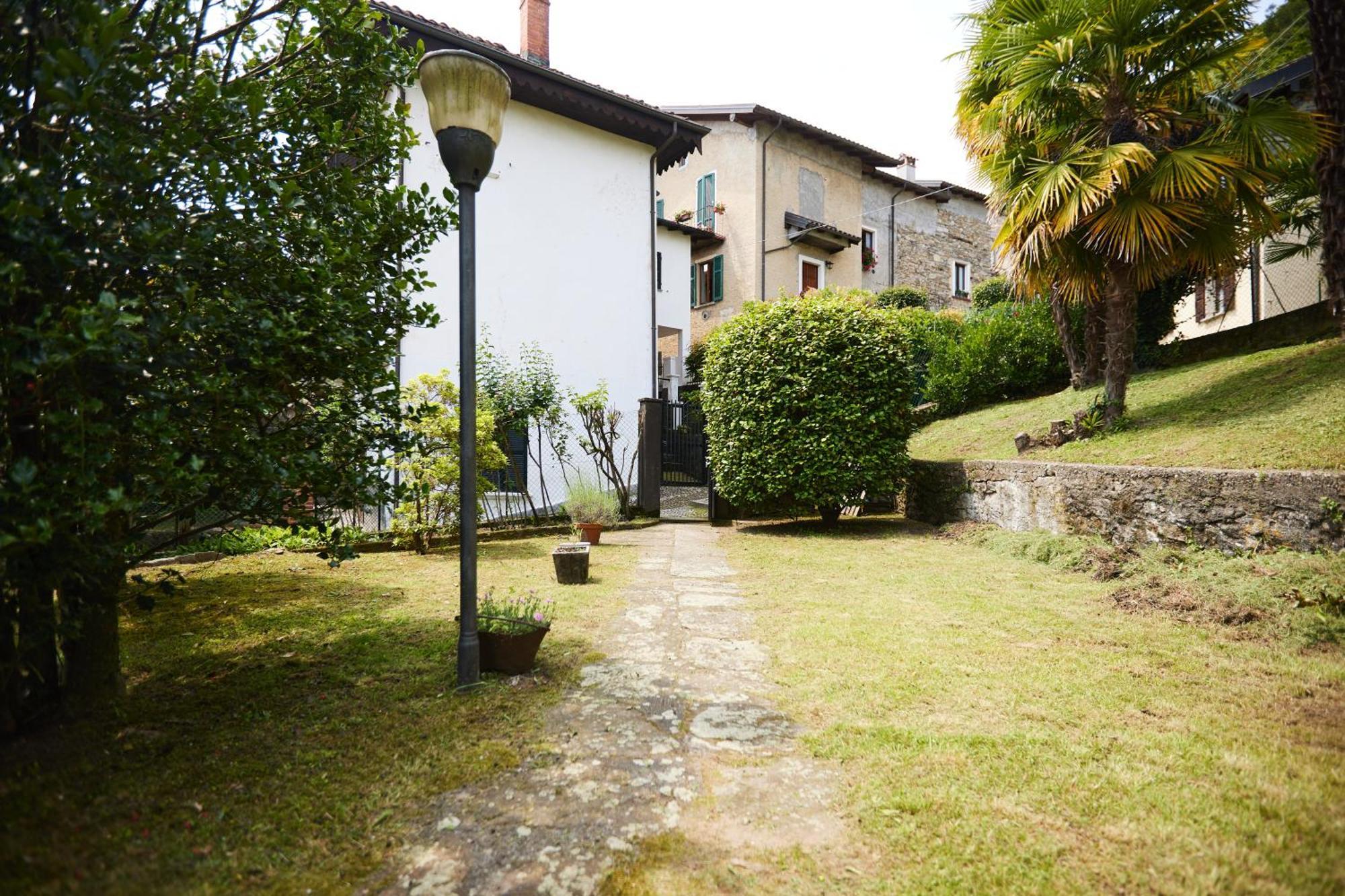 Villa Di Paese - Splendida Vista Lago Maggiore Oggebio Εξωτερικό φωτογραφία